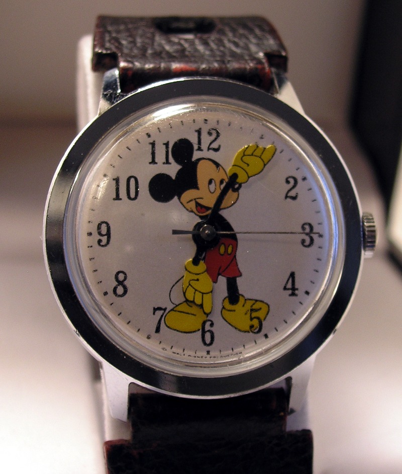 Vintage Timex Mickey Mouse, 1971 – Watches at Cyberphreak.com